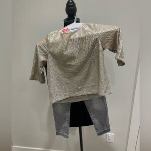 Sparkly gold shirt and grey jeans-Gymboree